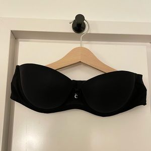 Chantelle strapless bra- 32D